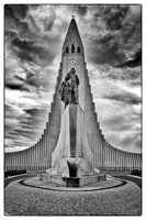Hallgrímskirkja Church and Leif Eriksson Memorial - Reykjavik, Iceland